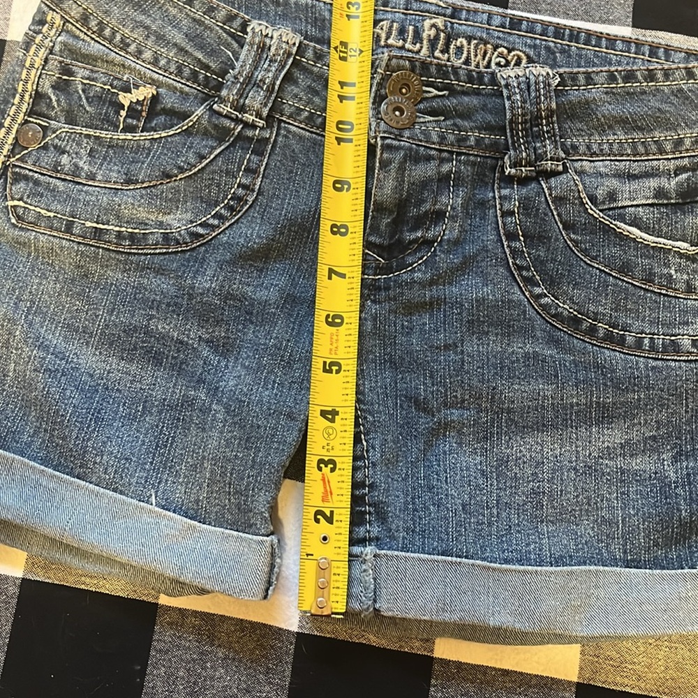 Denim Shorts. - Picture 8 of 8